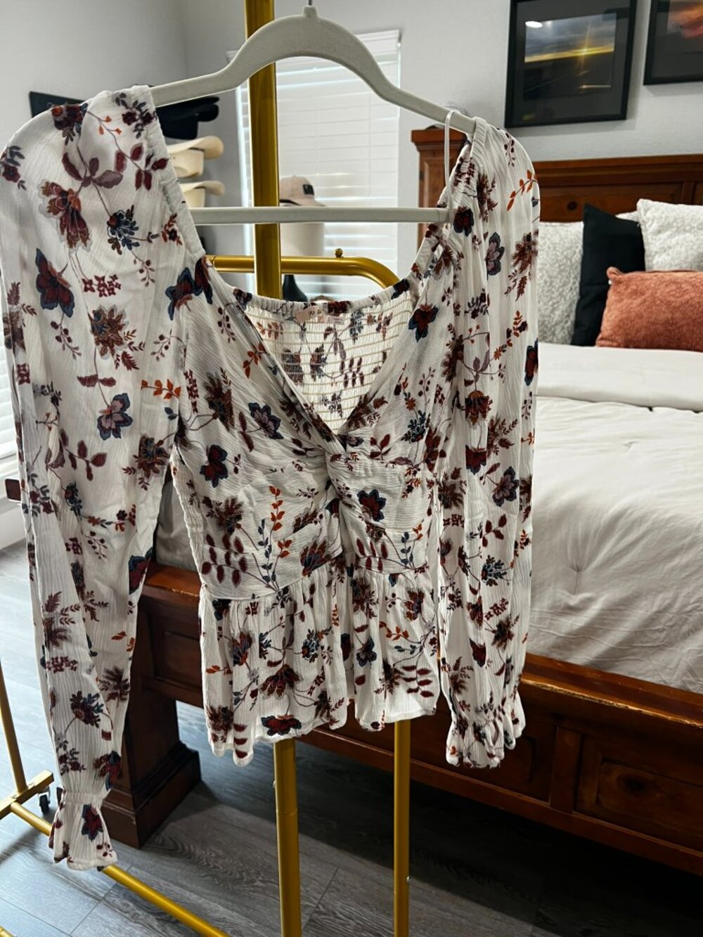 Mi Ami Floral Smocked Peplum Long Sleeve Top Size S